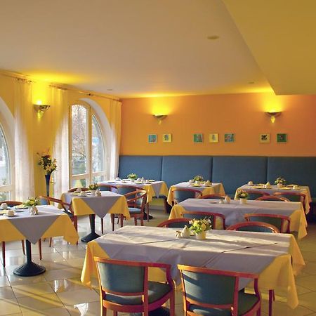 Hotel Am Buschkrugpark Berlijn Buitenkant foto