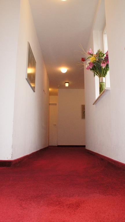 Hotel Am Buschkrugpark Berlijn Buitenkant foto